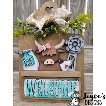 Load image into Gallery viewer, Farmhouse Interchangeable Bread Board Shelf Sitter Design