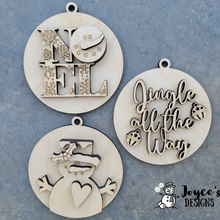 Load image into Gallery viewer, Christmas Ornament Characters Sets