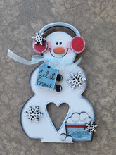 Load image into Gallery viewer, Tealight Snowman Heart Cutout/Let it Snow