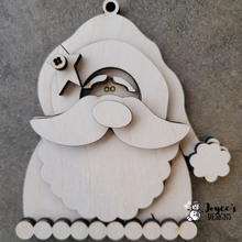 Load image into Gallery viewer, Santa with star ornament