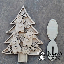 Load image into Gallery viewer, Shelf Sitting Tree Gingerbread