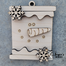 Load image into Gallery viewer, Marshmallow Snowman Ornament