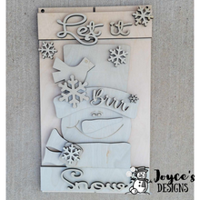Load image into Gallery viewer, Winter Let it Snow Pallet Door Hanger, Christmas Wood Doorhanger Kit, DIY Door Decor, Front Porch Christmas Decor