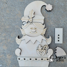 Load image into Gallery viewer, Elf girl shelf sitter