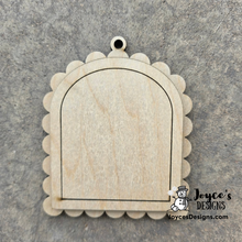 Load image into Gallery viewer, Arched Scallop Mini Ornament Frame – DIY Christmas Wood Blank