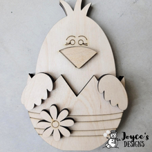 Load image into Gallery viewer, Chick with Egg Shelfsitter