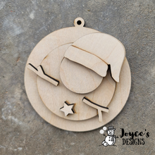 Load image into Gallery viewer, Star Snowman, Snowman Ornament, Ornament Kit, DIY ornament