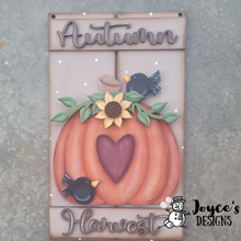 Load image into Gallery viewer, Pumpkin Harvest Pallet Doorhanger
