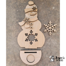 Load image into Gallery viewer, Tealight Snowman Snowflake Cutout
