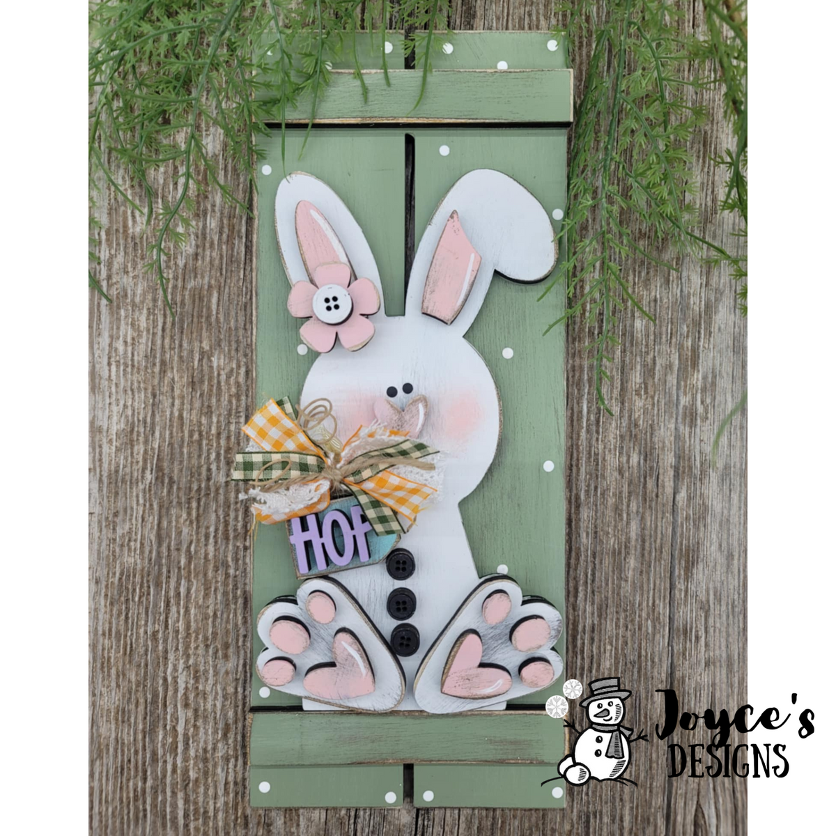 Table top Pallet Rabbit design – JoycesDesigns