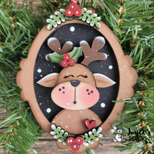 Load image into Gallery viewer, Reindeer on Oval ornament
