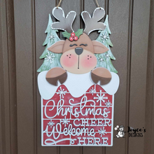 Load image into Gallery viewer, Reindeer with Chimney Doorhanger
