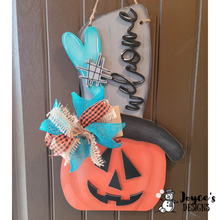 Load image into Gallery viewer, Pumpkin Halloween Welcome Sign, of Halloween Decor, Halloween Decoration, Halloween Doorhanger Wood Doorhanger Kit, DIY Door Decor, Front Porch Fall Decor
