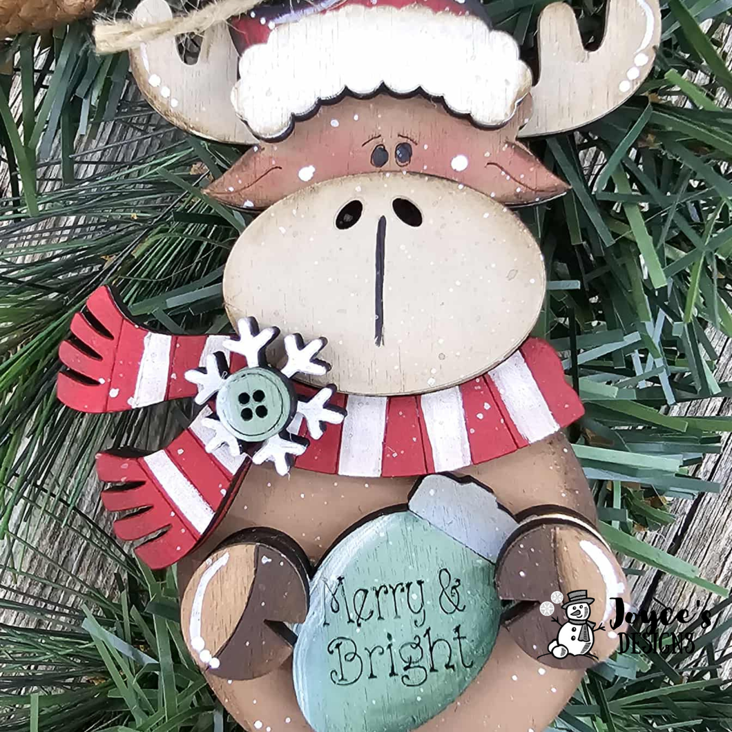 Santa hat moose with boots