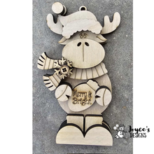 Load image into Gallery viewer, Santa hat moose with boots
