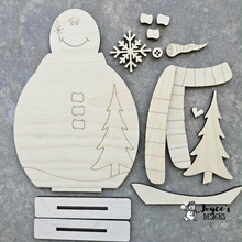Load image into Gallery viewer, Snowman with scarf    7x5x10.5 inches
