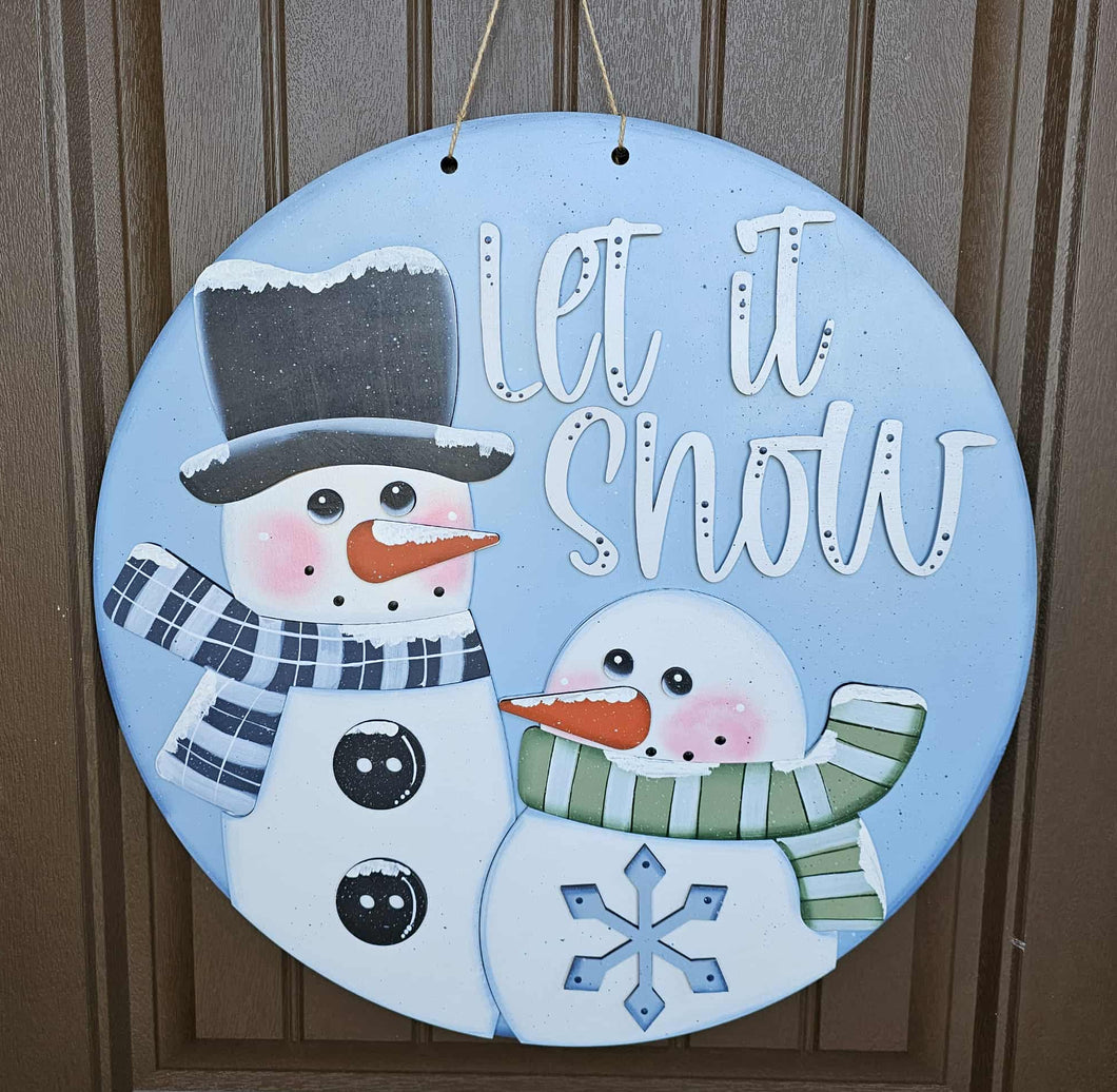 Let it Snow couple doorhanger