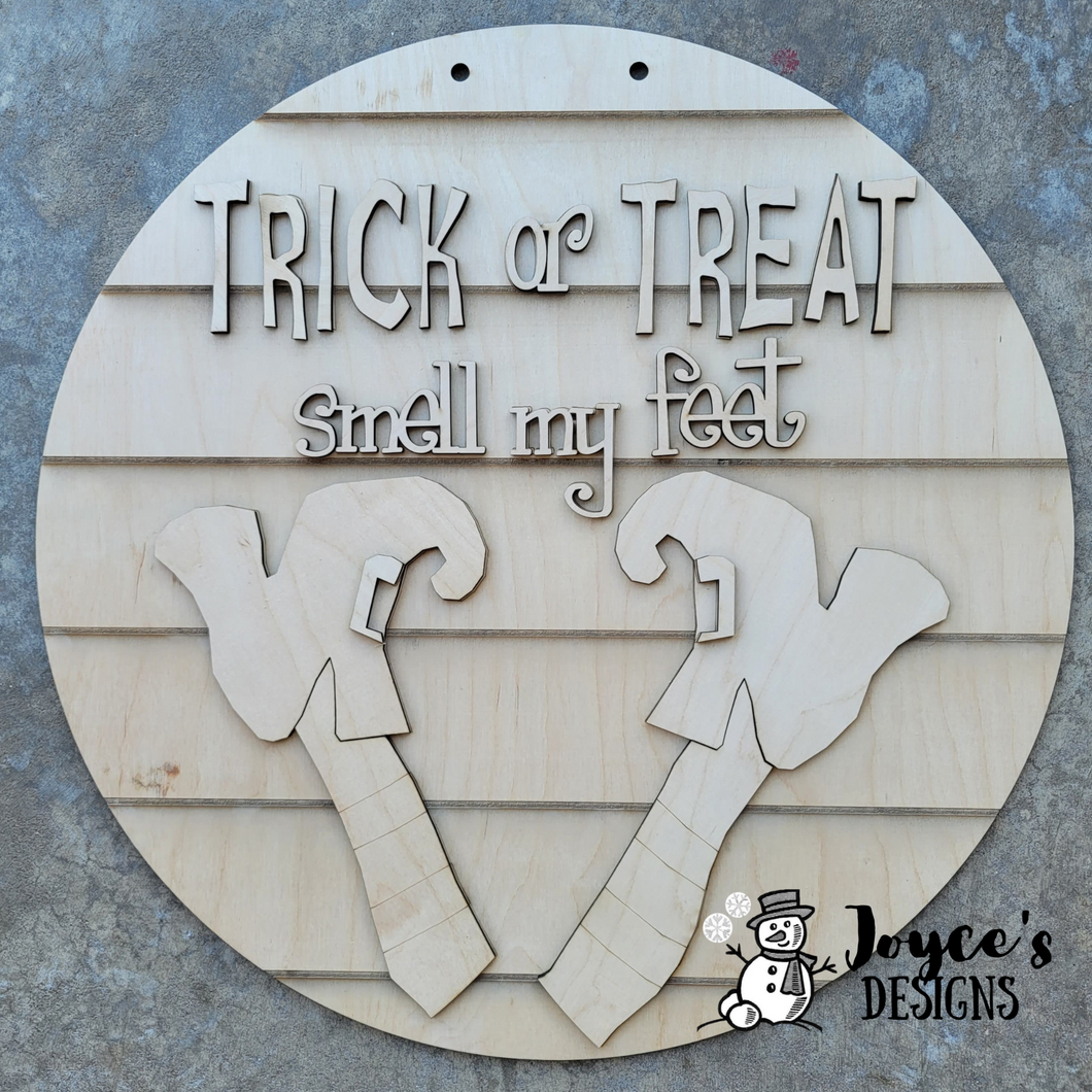 Trick Or Treat, Smell My Feet, Witch Door Hanger, Wizard of Oz, Elphaba, Wicked, of Halloween Decor, Halloween Decoration, Halloween Doorhanger Wood Doorhanger Kit, DIY Door Decor, Front Porch Fall Decor