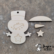 Load image into Gallery viewer, Snowman Trio Ornament, Snowman Ornament, Ornament Kit, DIY ornament
